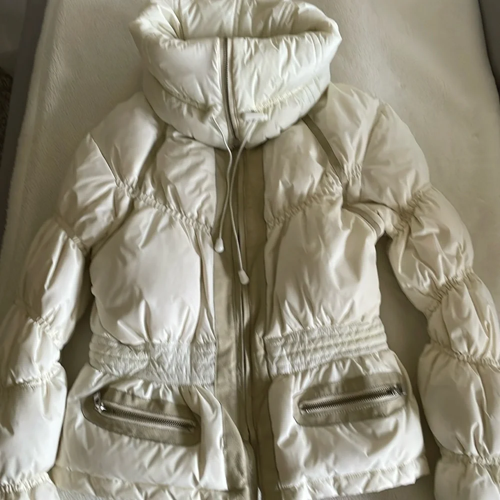 Winter jacket - Picture 1 of 5